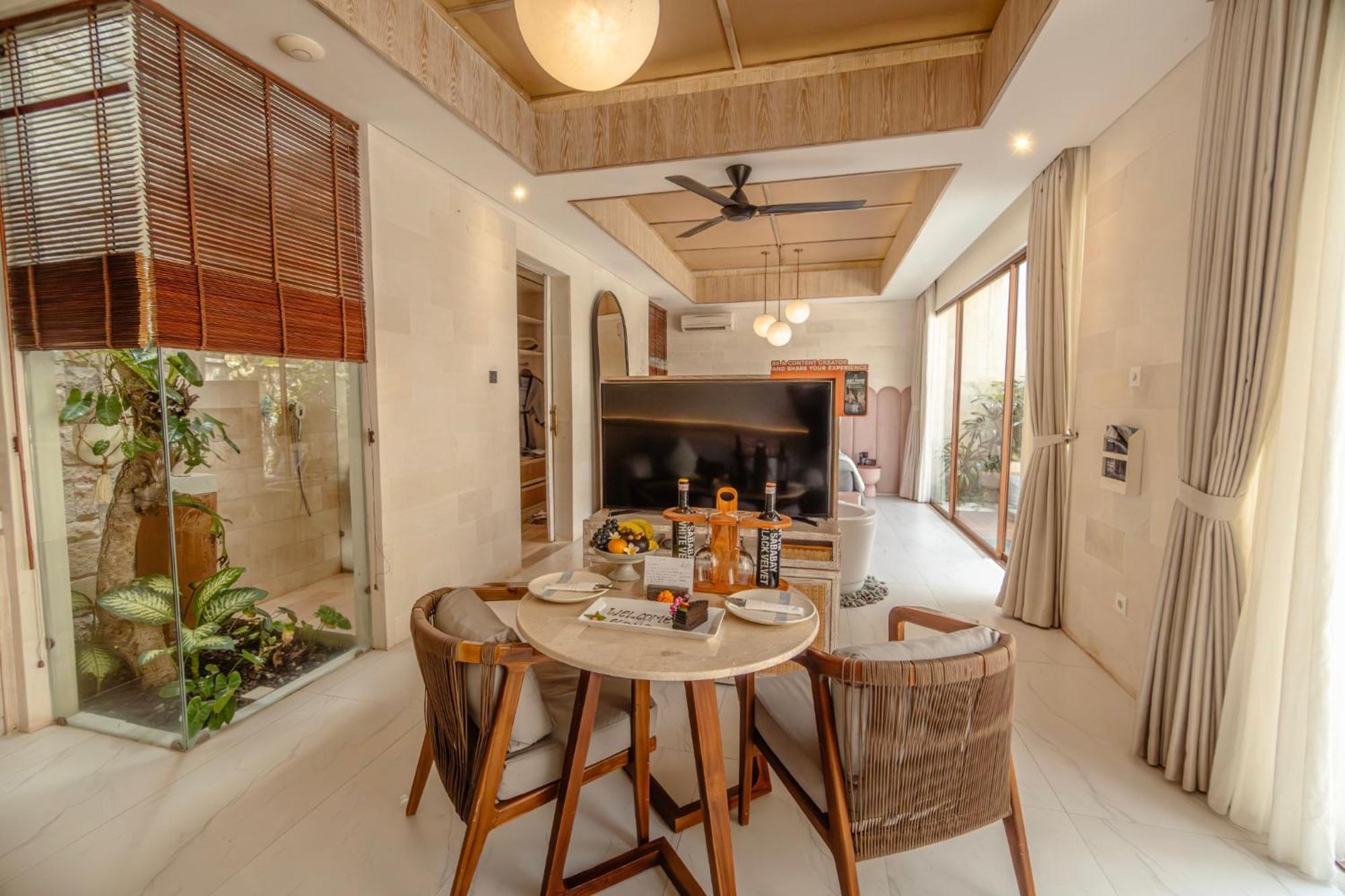 La Vie Villa Seminyak By Ini Vie Hospitality Legian Eksteriør billede