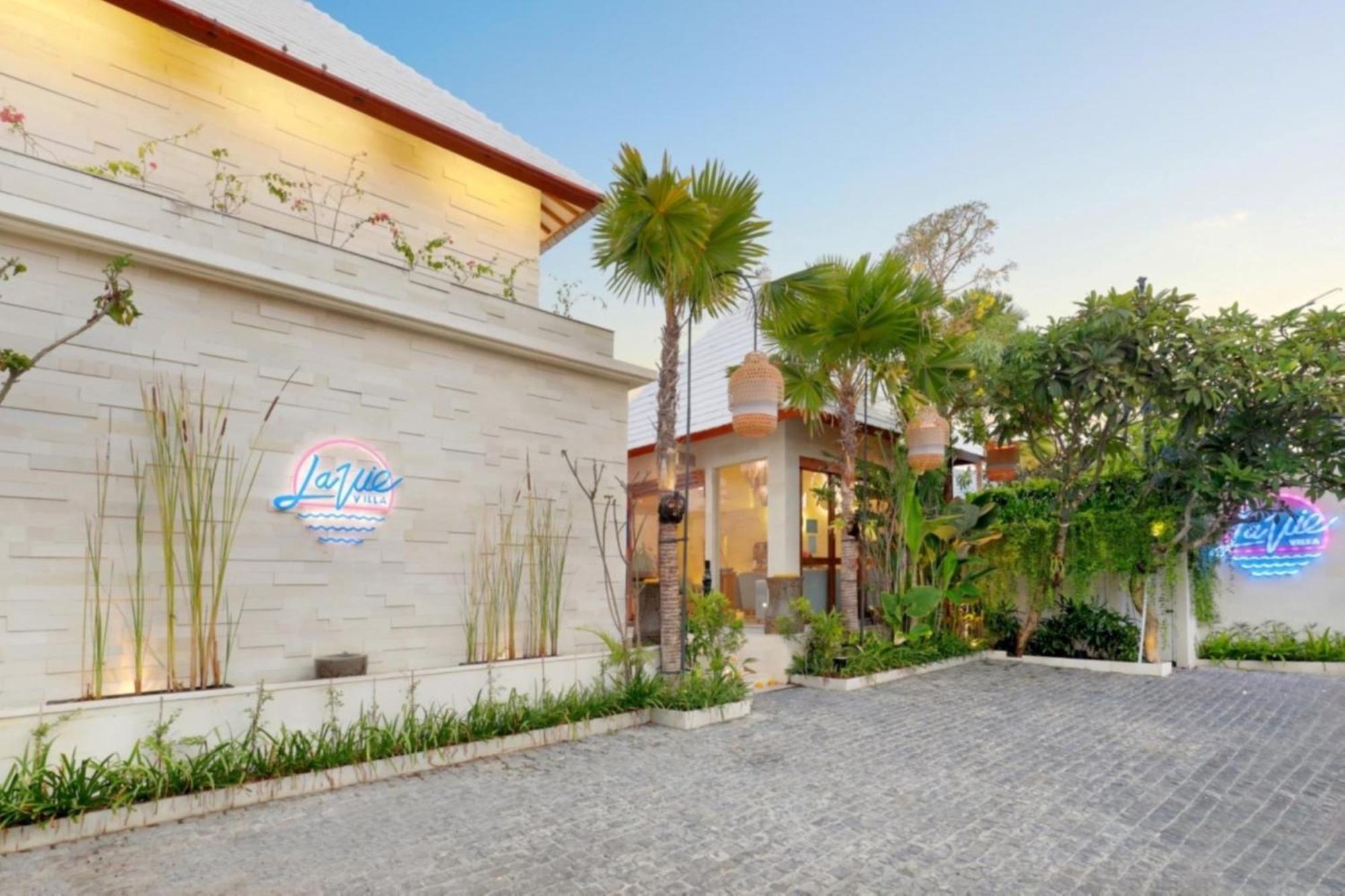 La Vie Villa Seminyak By Ini Vie Hospitality Legian Eksteriør billede